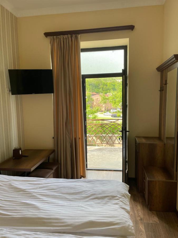 Yolyans Hotel غوريس المظهر الخارجي الصورة