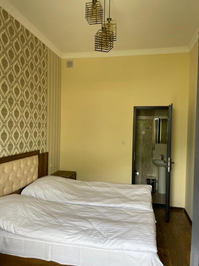Yolyans Hotel غوريس المظهر الخارجي الصورة