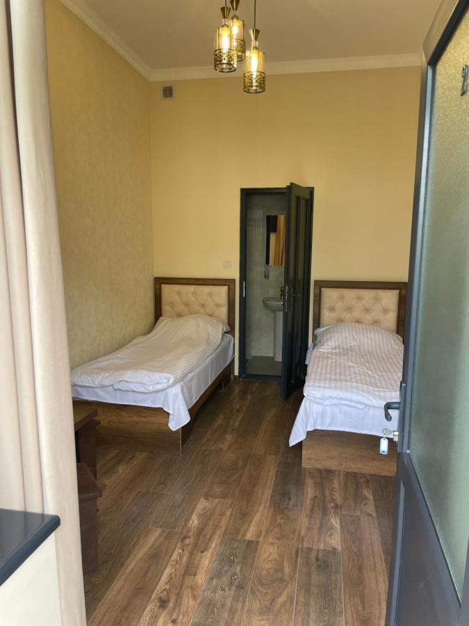 Yolyans Hotel غوريس المظهر الخارجي الصورة